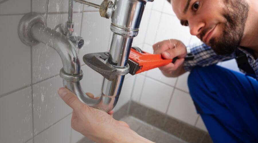Professional same day plumber services in Rock Falls, IA